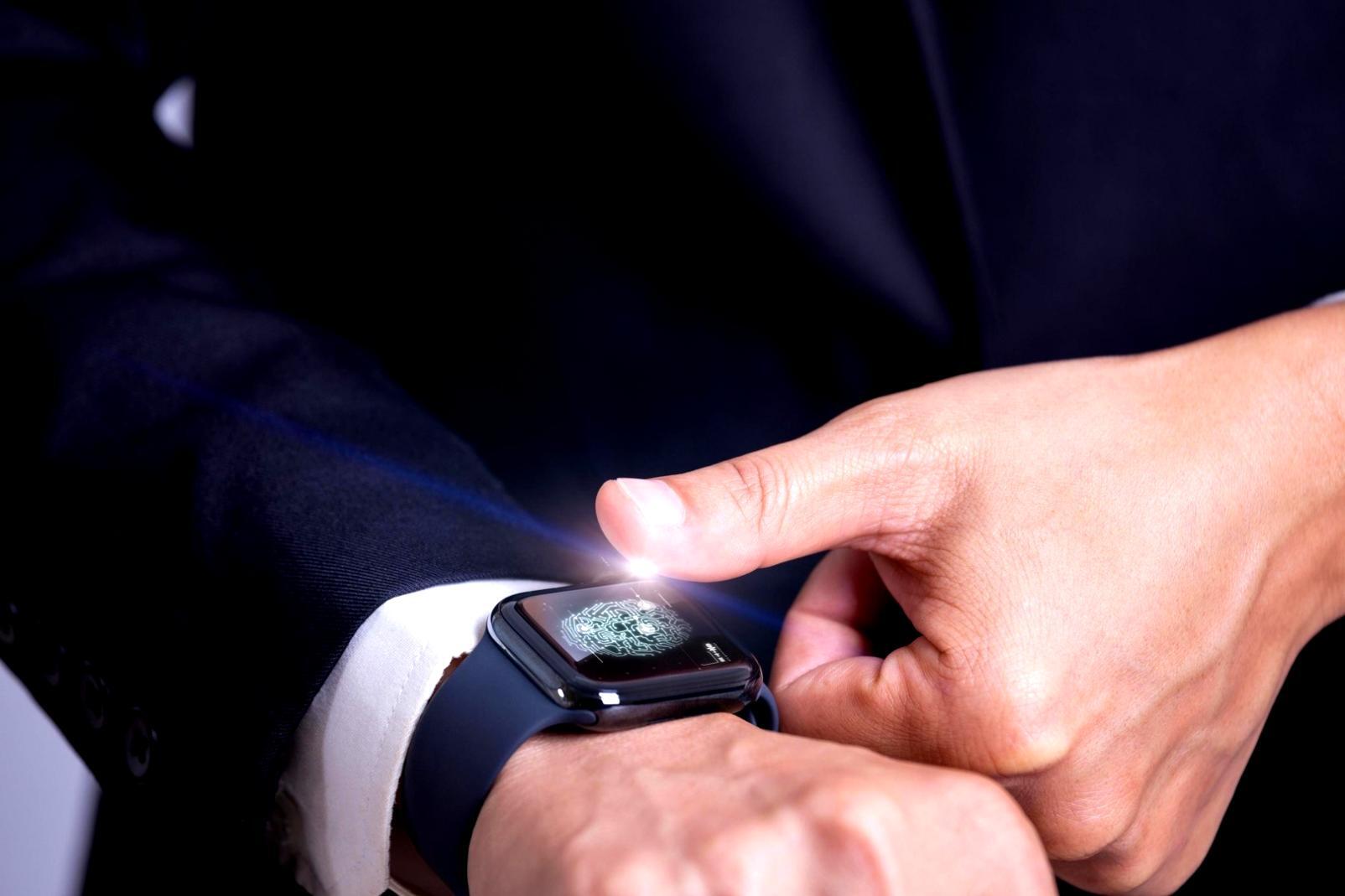 Versicherungsdokumente und digitale Analyse